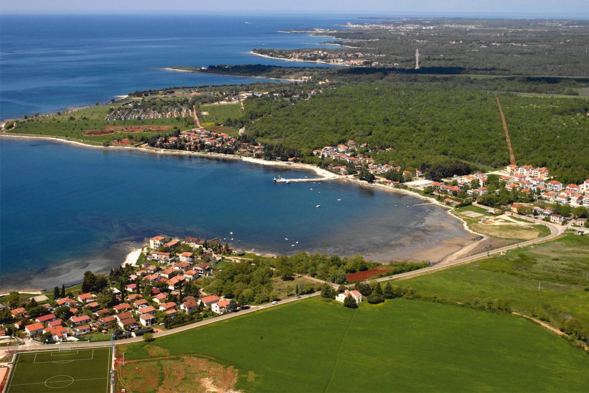 Apartments With A Parking Space Karigador, Novigrad - 2534 Exteriör bild