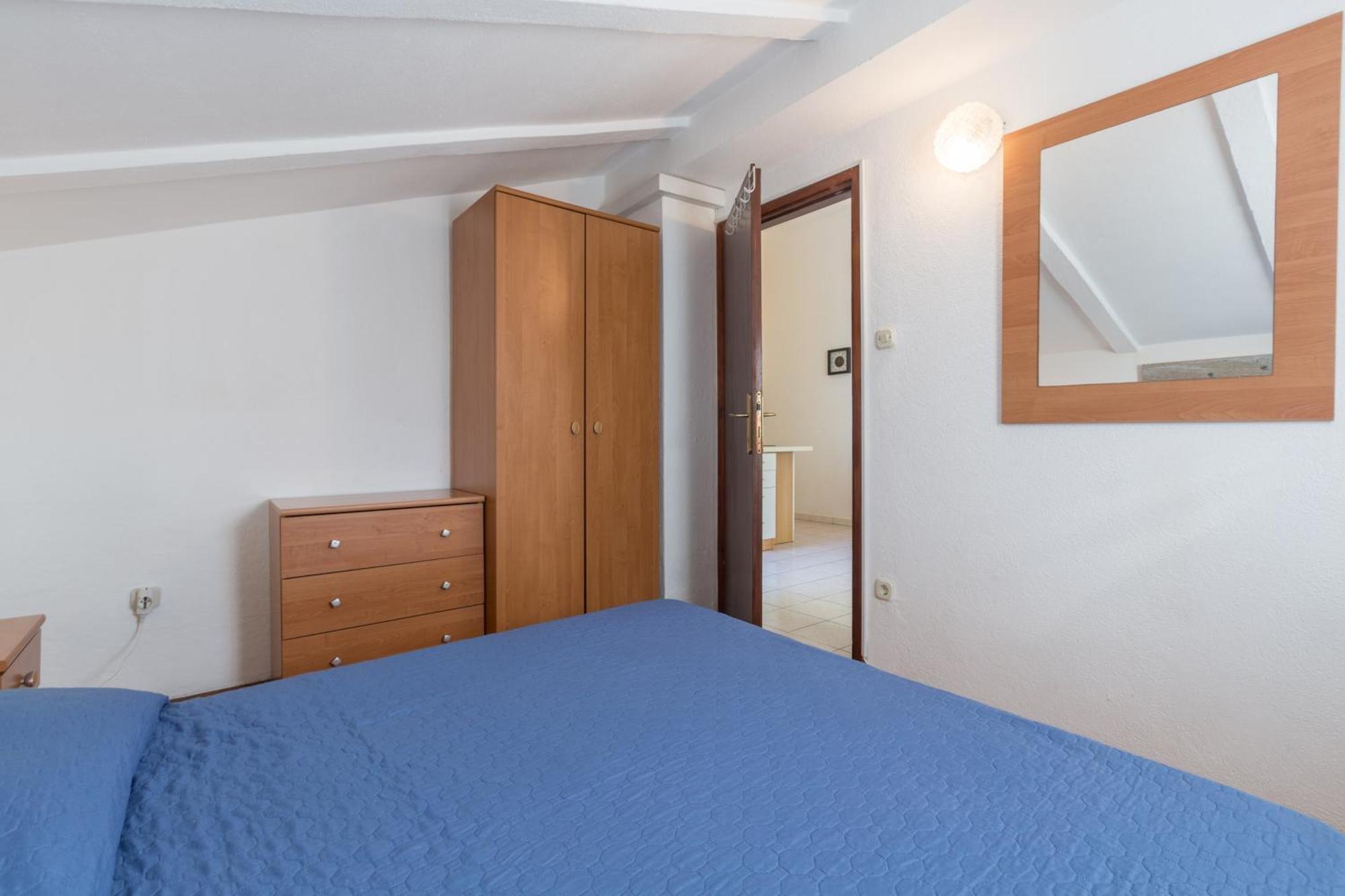 Apartments With A Parking Space Karigador, Novigrad - 2534 Rum bild